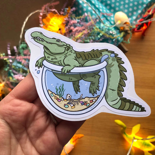 A chonky green Sarcosuchus in his fish bowl! He looks a little big for it, but he’s smiling anyway.